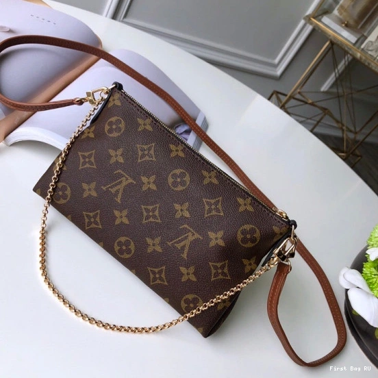 First bag PALLAS CHANELUTCH Vuitton Louis 0716